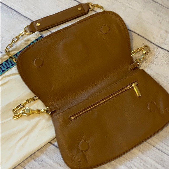 Tory Burch crossbody/ clutch in royal tan - Picture 4 of 8